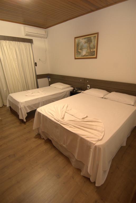 Novo Hotel Tinho Риу-ду-Сул Номер фото