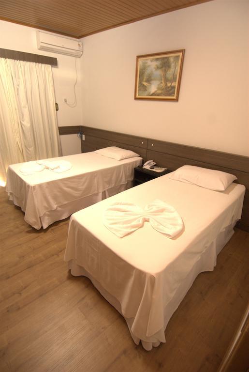 Novo Hotel Tinho Риу-ду-Сул Номер фото